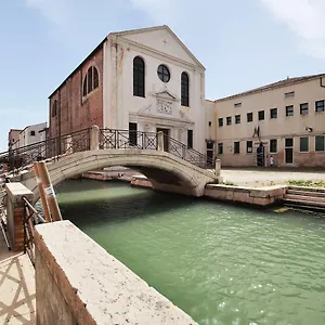 Ca'biennale 2 Appartamento