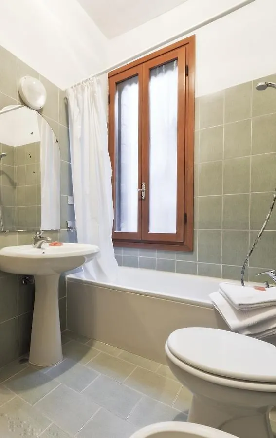 Palazzetto San Lio, Rialto Apartment Venice 0*,
